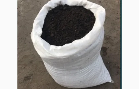 Чорнозем у мішках 50л.чорнозем 55 кг. Чернозем. Ірпінь. Буча. Ворзель