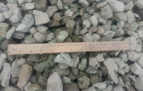 Щебень шлаковый 0-40 мм. вагонами