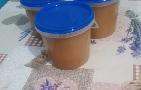 Мед (золотарник и малина)