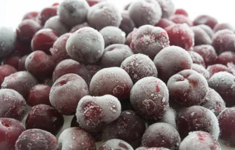 Куплю замороженную вишню с косточкой