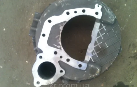 Картер маховика СМД-15 на трактор ЮМЗ под стартер 15Н-08.0103