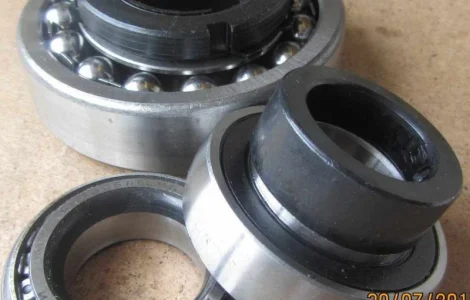 Подшипники шариковые двухрядные 11205 - ( 1206К + Н206 )