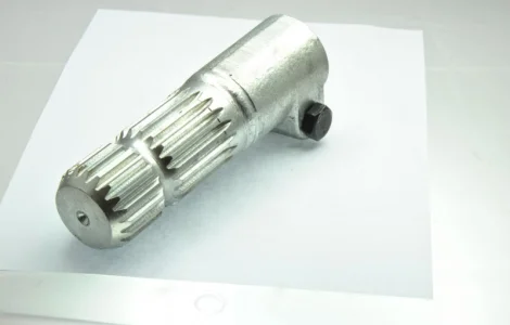 Переходник карданного вала (втулка 6 увеличенный шлиц, вал 20 щлицев) цинковое покрытие