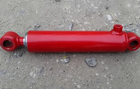 Гидроцилиндр для самосвала 4-х штоковый (длина 1 штока 1482 мм) тип В
