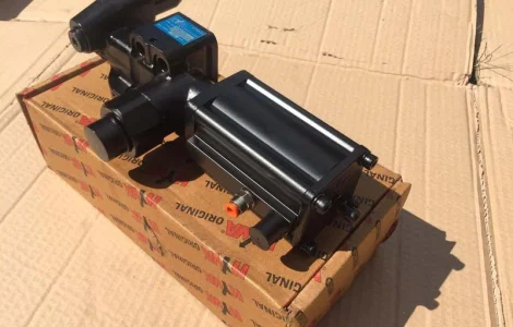 Гидрораспределительный клапан HYVA 150 л/мин