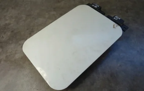 5801935928 Дверца бардачка внешнего Iveco Stralis