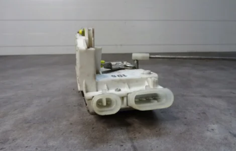 98416424 Замок двери Iveco Stralis