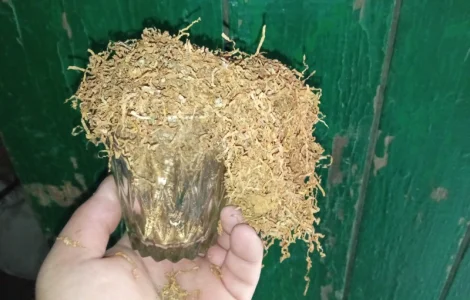 Тютюн  для сигарет 1 кг, не мокрий не прілий домашні різні сорти Самосад