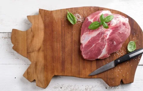 Мясо свинина домашнего кормления