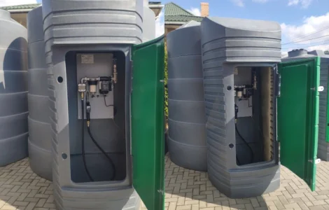 Резервуар 9000л двостінний METRIA для дизельного палива