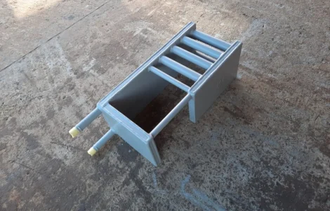 Котел водяного отопления для монтажа в грубу