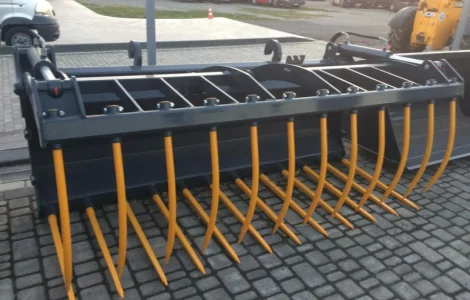 Вила з прижимом DSZ L 23 JCB