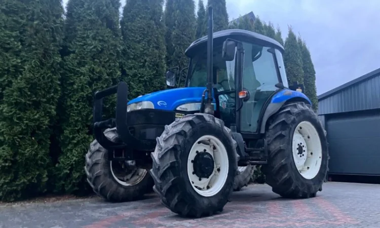 Трактор New Holland 2006 всього 2150 мотогодин - фото № 15