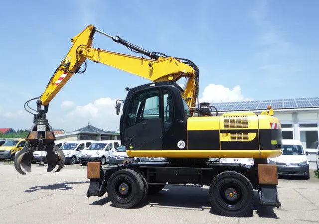 Колесный экскаватор JCB JC 200 W - фото № 6