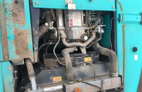 Гусеничный экскаватор Kobelco SK210LC - фото № 2