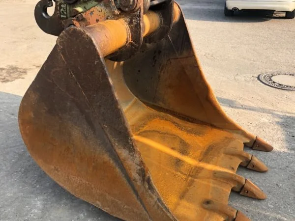Гусеничный экскаватор Komatsu PC 240 - фото № 5