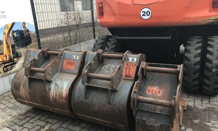 Колесный экскаватор Hitachi ZX 140 W-3 - фото № 6