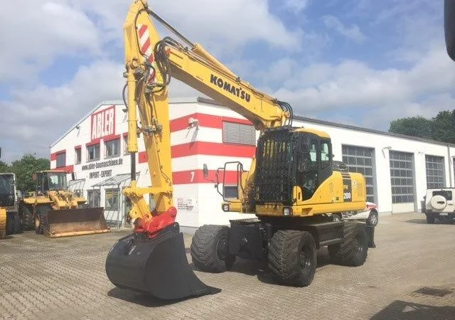 Колесный экскаватор Komatsu PW200 - фото № 11