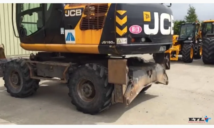 Колесный экскаватор JCB JS160W. В наличии - фото № 10