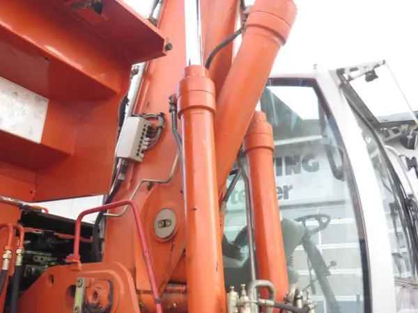 Колесный экскаватор Atlas Terex 1605 - фото № 8