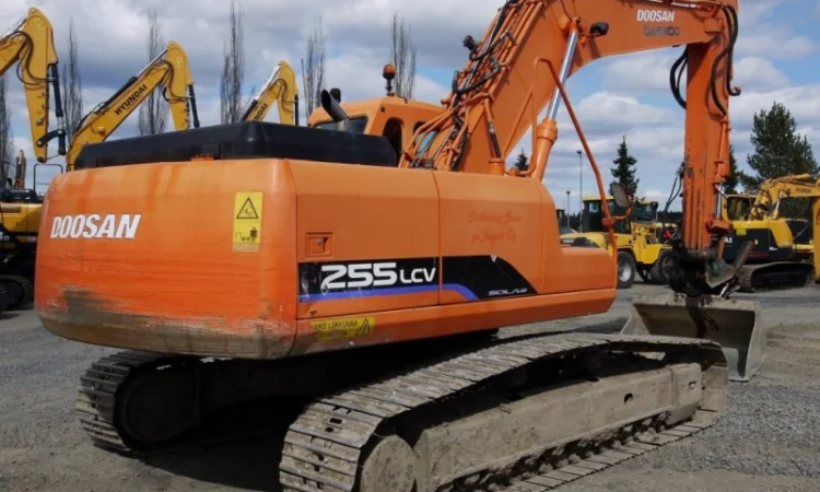Гусеничные экскаватор Doosan Solar 255LC V - фото № 5