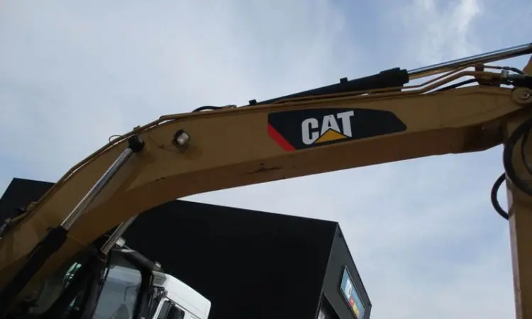 Гусеничный экскаватор Caterpillar 320 DL - фото № 11