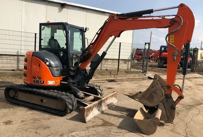 Мини-экскаватор Hitachi ZX48U-5 - фото № 4
