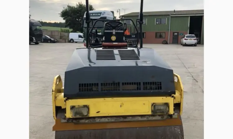 Комбинированный каток Bomag BW 138 AD - фото № 5