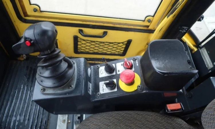 Тандемный каток Bomag – BW 174 AD - фото № 9