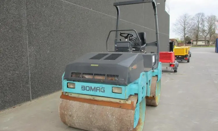 Комбинированный каток Bomag BW 138 AD. Спецтехника б/у - фото № 11