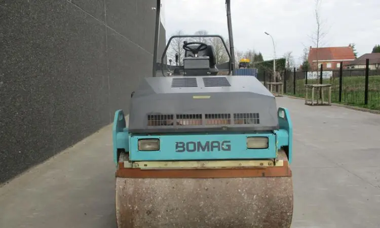 Комбинированный каток Bomag BW 138 AD. Спецтехника б/у - фото № 4