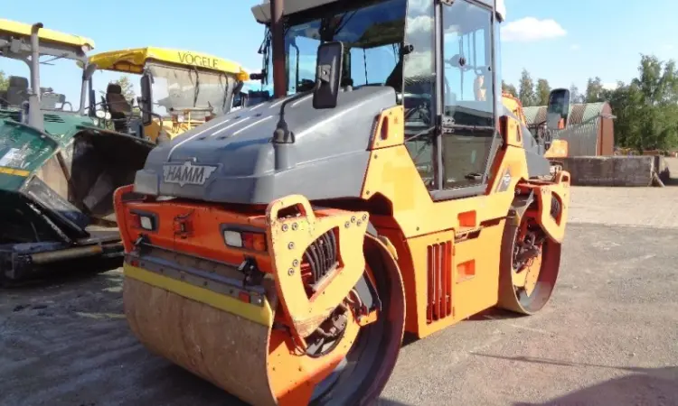 Тандемный каток Hamm DV 90 VV - фото № 4