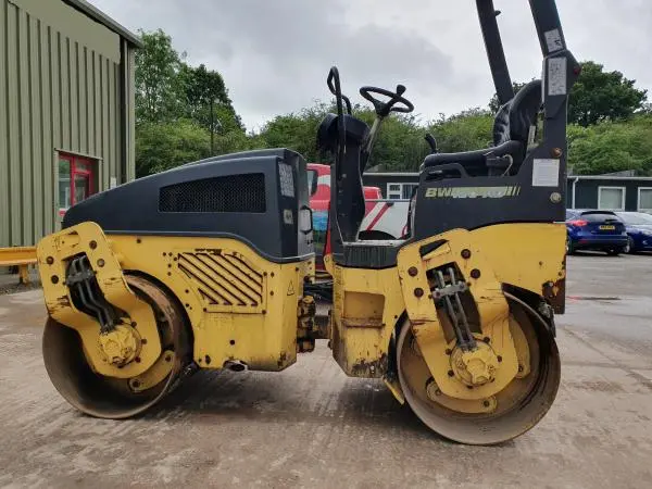 Комбинированный каток Bomag BW 120-4AD - фото № 1