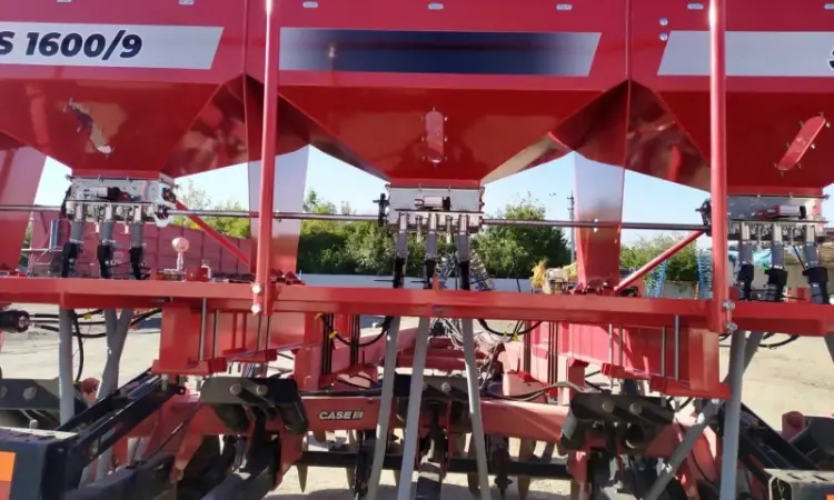 CASE IH ECOLO-TIGER 530C/730C/875.Cистема внесення сухих/рідких добрив. Селітра, КАС, ЖКУ - фото № 9