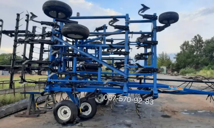 Культиватор Джон Дир, Тайгер Мет, / Кейс Tiger mate DMI, John Deere - фото № 1
