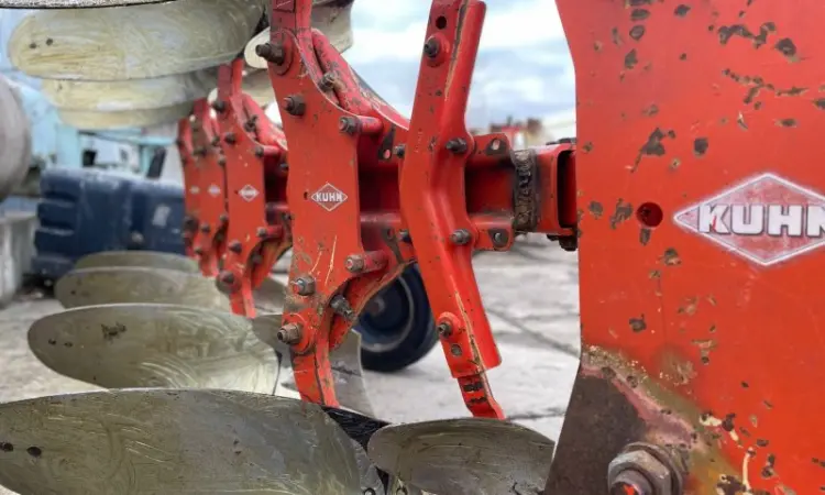 Плуг навісний KUHN Multi-Master 171, р.в. 2006 - фото № 6