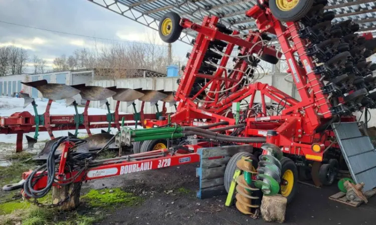 Посевной комплекс BOURGAULT 3720-30 с бункером 1910 John Deere - фото № 3