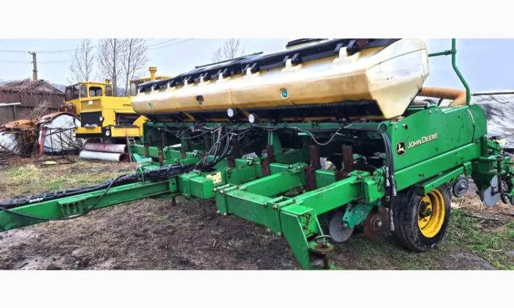 Сівалка просапна John Deere 2126 8-ми рядкова пневматична - фото № 3
