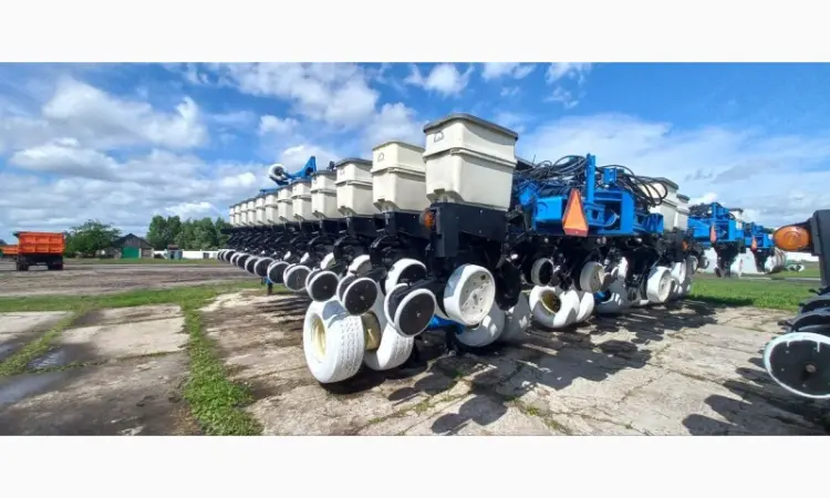Сівалка точного висіву пневматична KINZE 3700 Precision Planting 24р - фото № 5