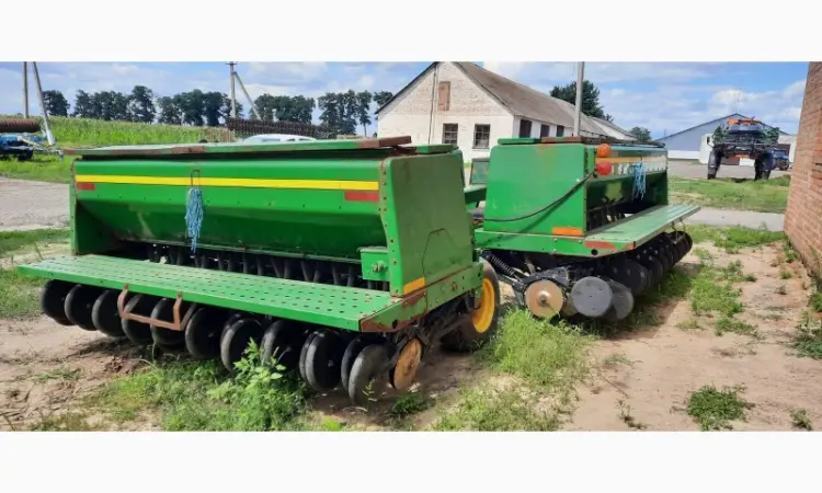 Сеялка механическая зерновая Джон Дир John Deere 455 - фото № 12