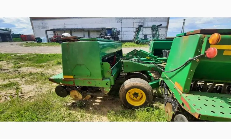 Сеялка механическая зерновая Джон Дир John Deere 455 - фото № 13