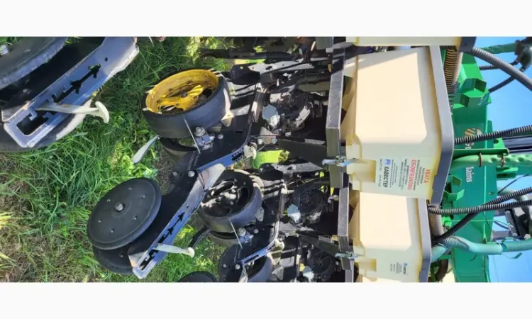 Сівалка точного висіву Great Plains YP-1625AHD з precision planting - фото № 12