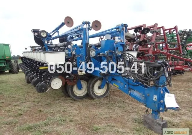 Пропашная пневматическая сеялка Kinze 3700 24 рядная цена б/у - фото № 3