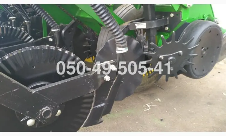 Сеялка Джон Дир John Deere 1750 (1780, 7200) с высевающимми Precision Planting (eSet) - фото № 10