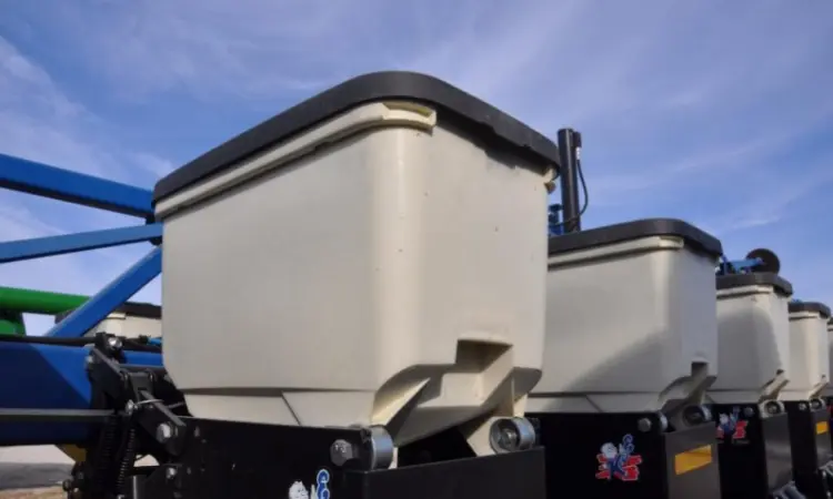 2011 г. б/у сеялка Кинзе Kinze 3600 16 рядная 31 рядная кукуруза соя - фото № 10