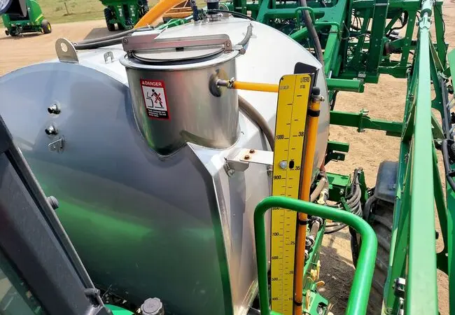 Обприскувач John Deere 4038 - фото № 3