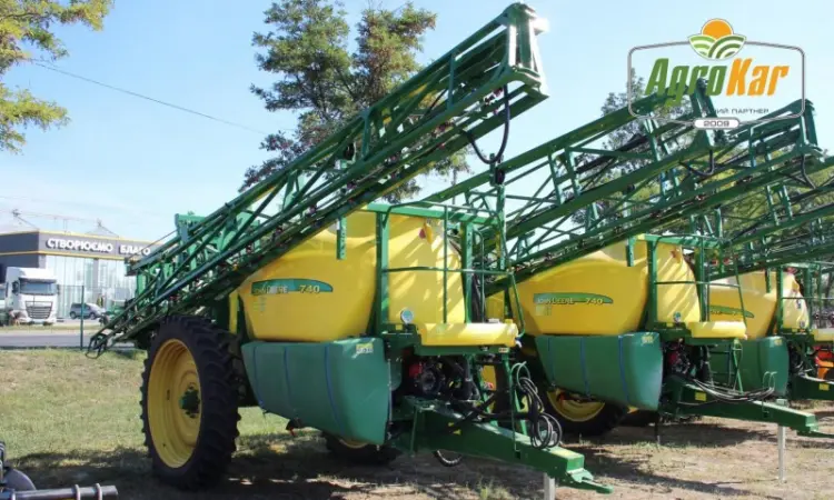 Обприскувач John Deere - 28 метрів - фото № 1