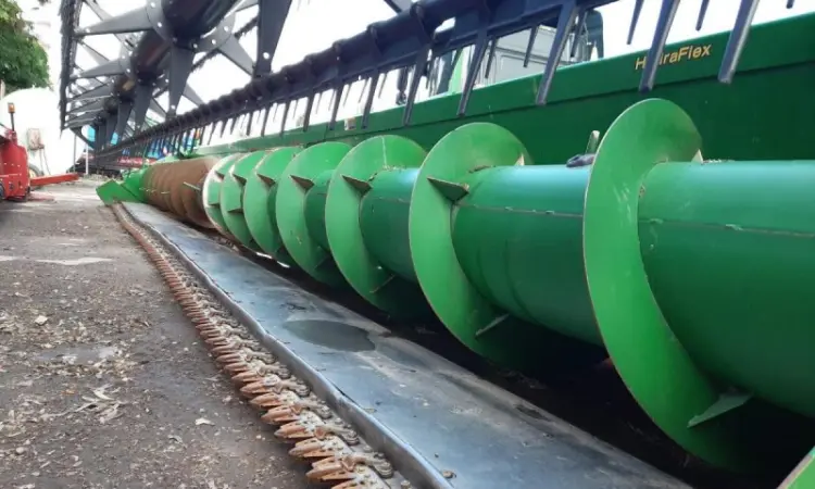 Жниварка John Deerе 635F Hydra-Flex 10 - фото № 9