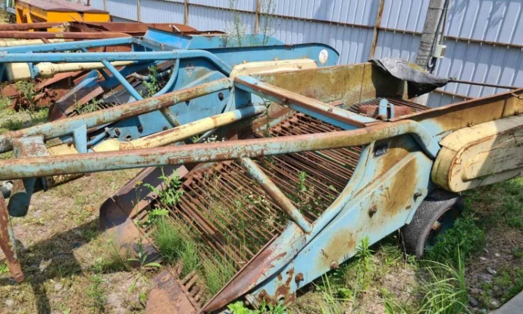 Картофелекопалка двухрядная транспортерная Z-609 фирмы Agromet (Польша) - фото № 5