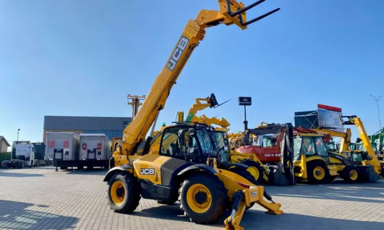 Розмитнений телескопічний навантажувач JCB 540-140 - фото № 18